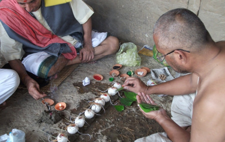 Representative photo of Hindu mourning rites. Photo Courtesy: harikrishnamurthy.wordpress.com