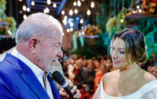 Brazil's former president Luiz Inacio Lula da Silva, left, and sociologist Rosangela Silva get married in Sao Paulo Brazil, Wednesday, May 18, 2022.