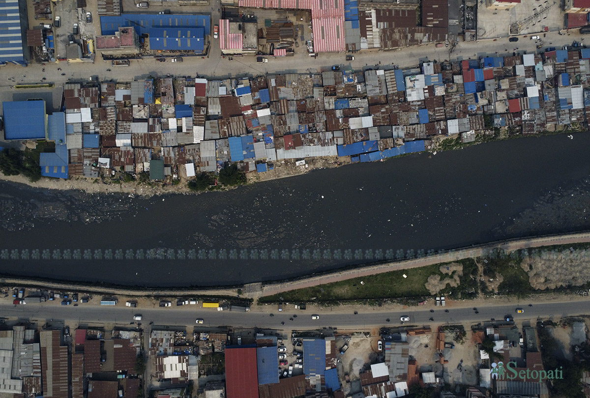 Squatter settlement in Balkhu, Kathmandu (Photo: Nabin Babu Gurung/Setopati)
