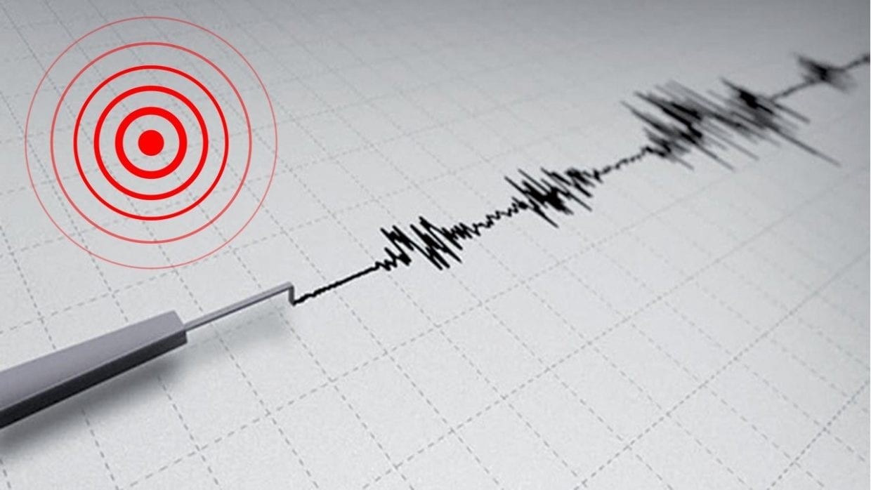 M7 quake rocks Nepal-Tibet border, tremors felt across country