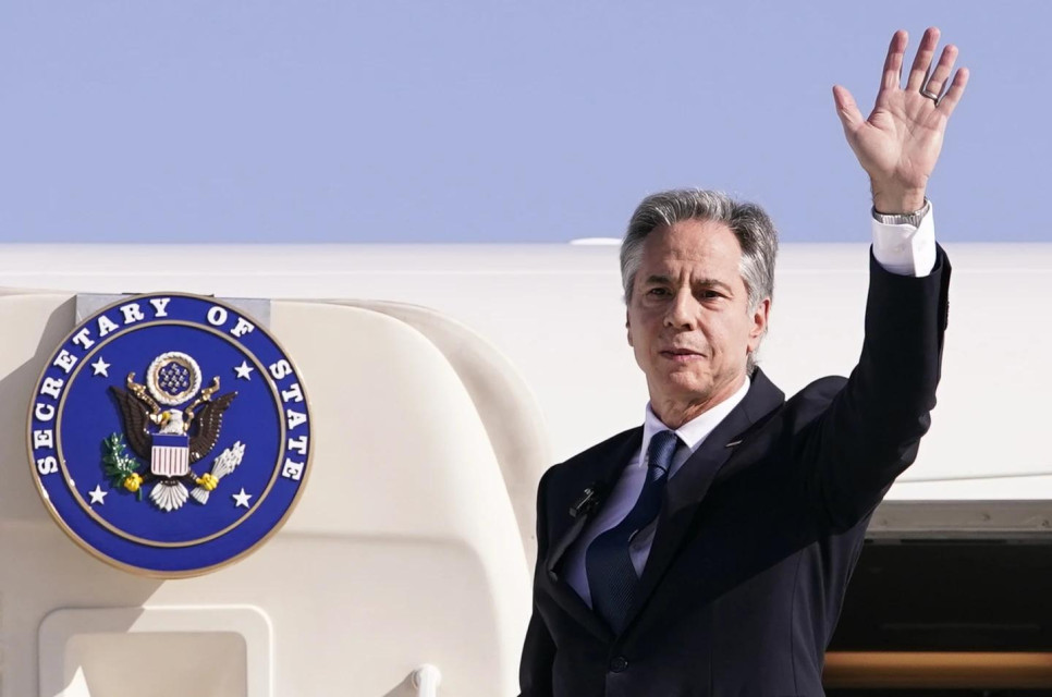 U.S. Secretary of State Antony Blinken waves as he departs for Riyadh, Saudi Arabia, from Ben Gurion International Airport in Tel Aviv, Israel, Wednesday, Oct. 23, 2024. (AP)