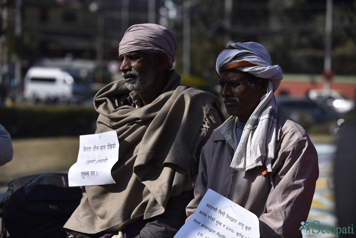 File Photo of unpaid sugarcane farmers