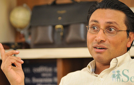 Govt can announce relief package of Rs 100b: Swarnim Wagle