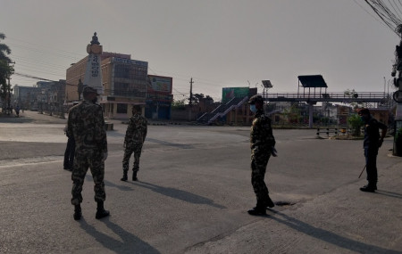 Army patrols in Bhairahawa to enforce lockdown