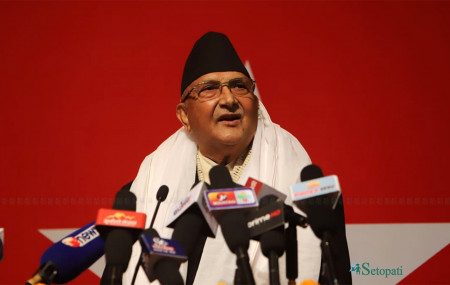 PM Oli accuses four former CJs of wrongly influencing SC