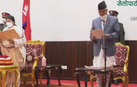 Deuba sworn in as PM, 4 ministers also sworn in