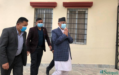 UML central committee meeting starts, Khanal-Nepal faction boycotts yet again