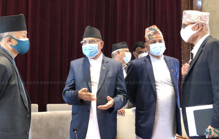 Oli instructs UML lawmakers to behave in House