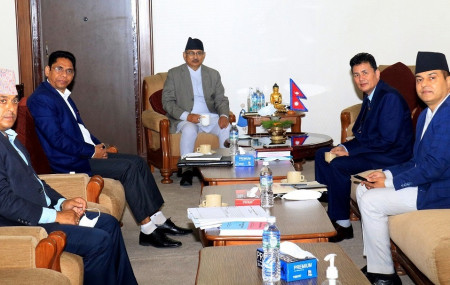 Home Minister talks with Chand-led CPN for implementation of deal