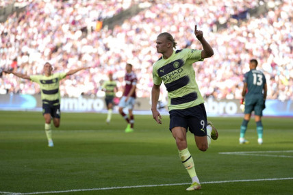 Manchester City's Erling Haaland celebrates after scoring his sides second goal during the English Premier League soccer match between West Ham United and Manchester City at the London Stadium in London, England, Sunday, Aug 7, 2022. (AP/RSS Photo)