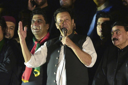 FILE - Pakistan's former Prime Minister Imran Khan, center, addresses during an anti-government rally in Islamabad, Pakistan, Saturday, Aug 20, 2022. (AP/RSS Photo)