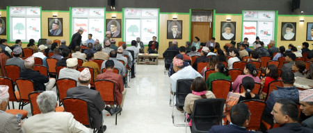 />
                                                                    </figure>
                                <span class=