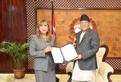 UN Resident Coordinator in Nepal Hanaa Singer-Hamdy (left) and Prime Minister Pushpa Kamal Dahal. (Photo: Prime Minister's Secretariat)
