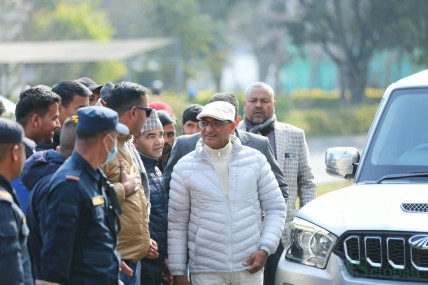 Travel restrictions on Ramesh Lekhak lifted