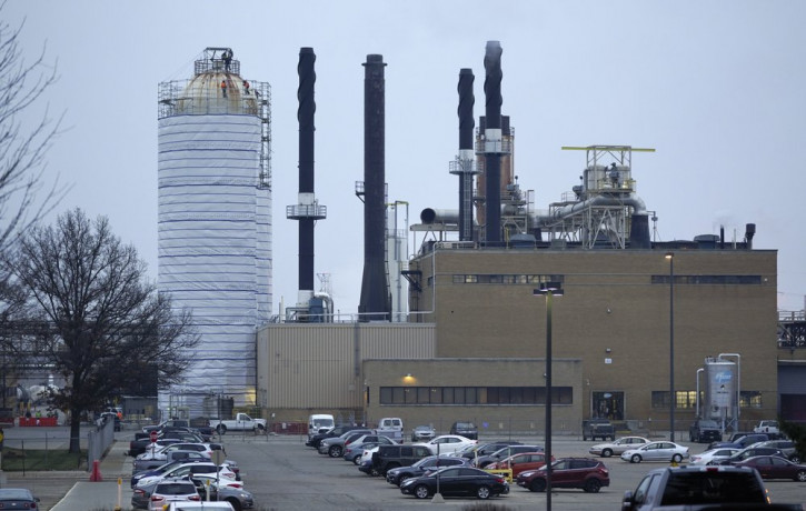 The Pfizer Global Supply Kalamazoo manufacturing plant is shown in Portage, Mich., Friday, Dec. 11, 2020.