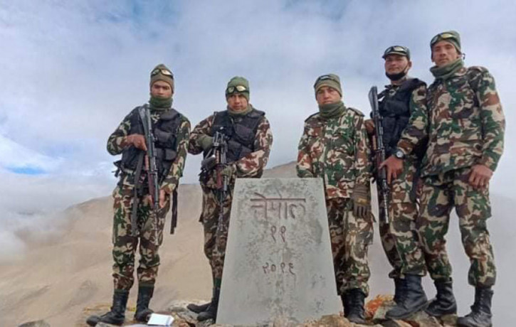 File photo of Nepal Army team after locating the pillar no 11 at teh Chinese border.