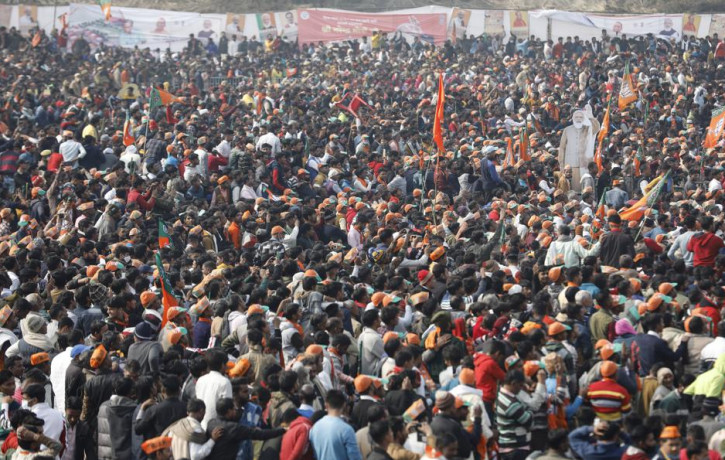 A crowd of supporters gather to listen to Indian Prime Minister Narendra Modi as he lays the foundation stone of Major Dhyan Chand Sports University in Meerut, Uttar Pradesh state on Jan. 2, 