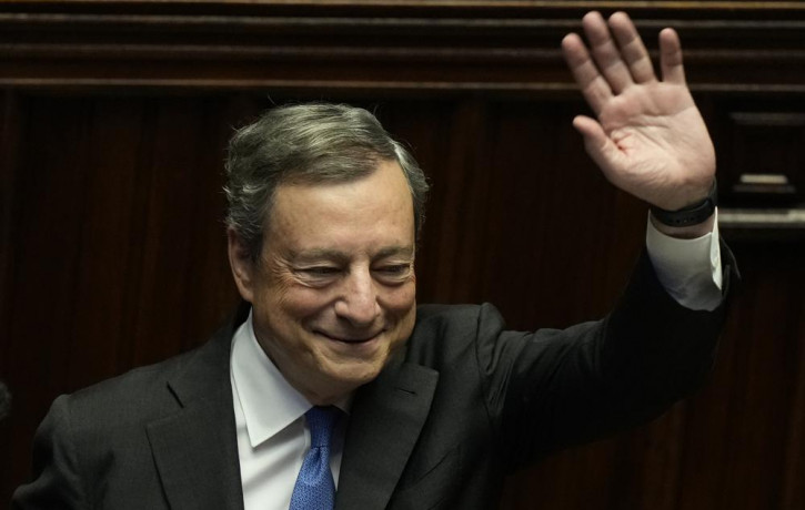 Italian Premier Mario Draghi waves to lawmakers at the end of his address at the Parliament in Rome, Thursday, July 21, 2022.  AP/RSS Photo