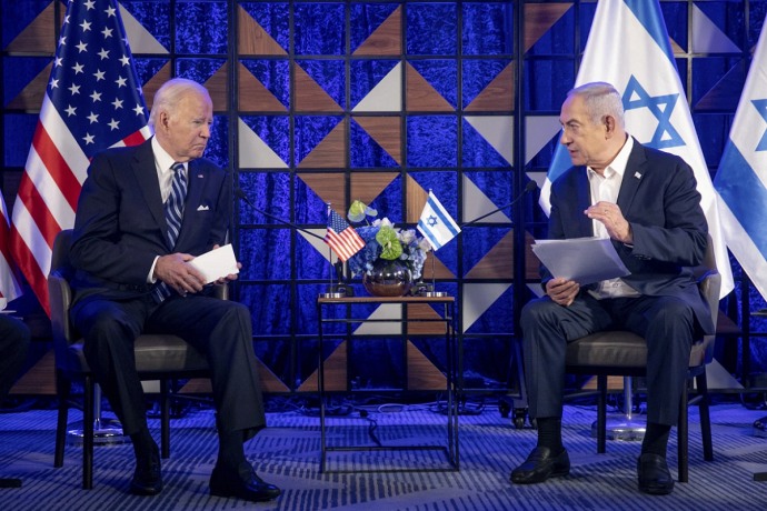 File Photo of Biden (l) and Netanyahu