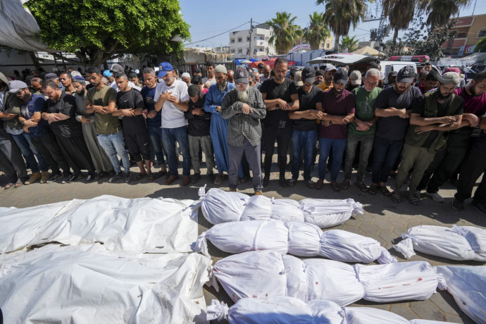 Palestinians mourn relatives killed in an Israeli strike on a U.N.-run school in the Nusseirat refugee camp, outside a hospital in Deir al Balah, Gaza Strip, Thursday, June 6, 2024.  AP/RSS Photo