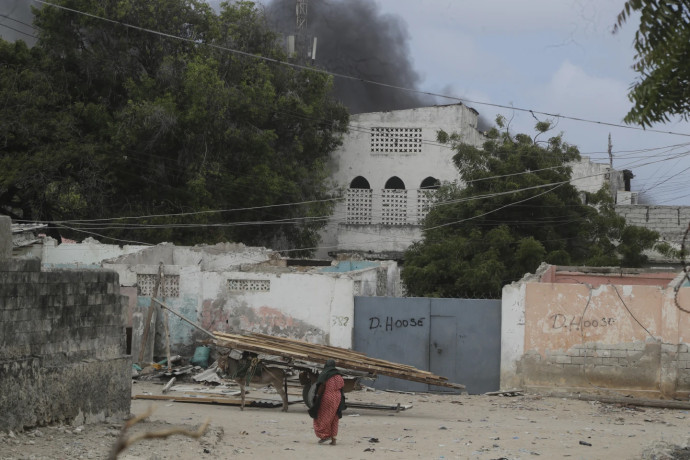 Police in Somalia said Saturday that at least 32 people died and 63 others were wounded in an attack on a beach hotel in the capital, Mogadishu, the previous evening. Al-Qaida’s East Africa affiliate, al-Shabab, said through its radio that its fighters carried out the attack. AP/RSS Photo