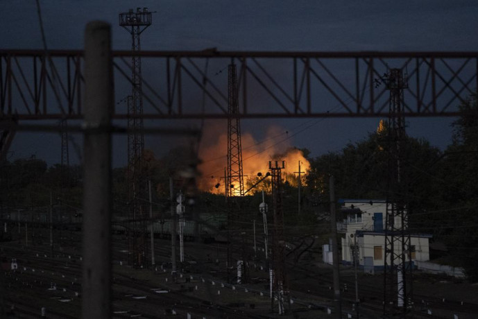 Flames rise from a f​ire following a Russian attack in Pokrovsk, Ukraine, Saturday, Sept. 10, 2022.  AP/RSS Photo