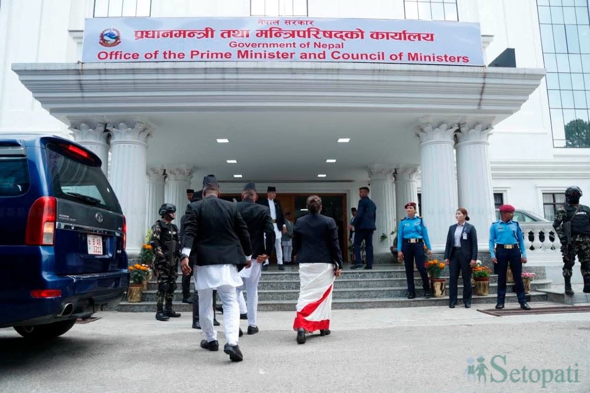Government reclaims 701 vehicles used under dual benefits