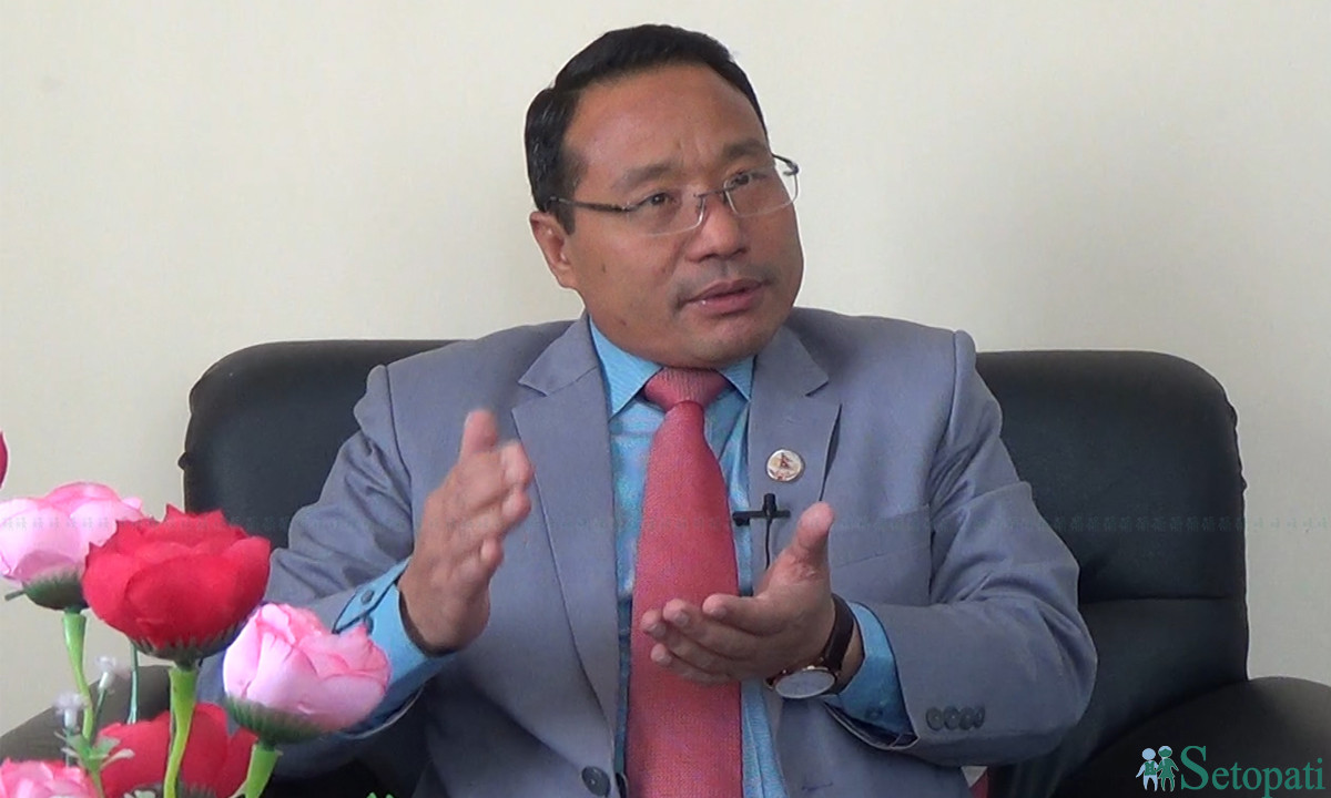 Energy Minister Pun hospitalized at Norvic with heart problems, PM Oli pays visit