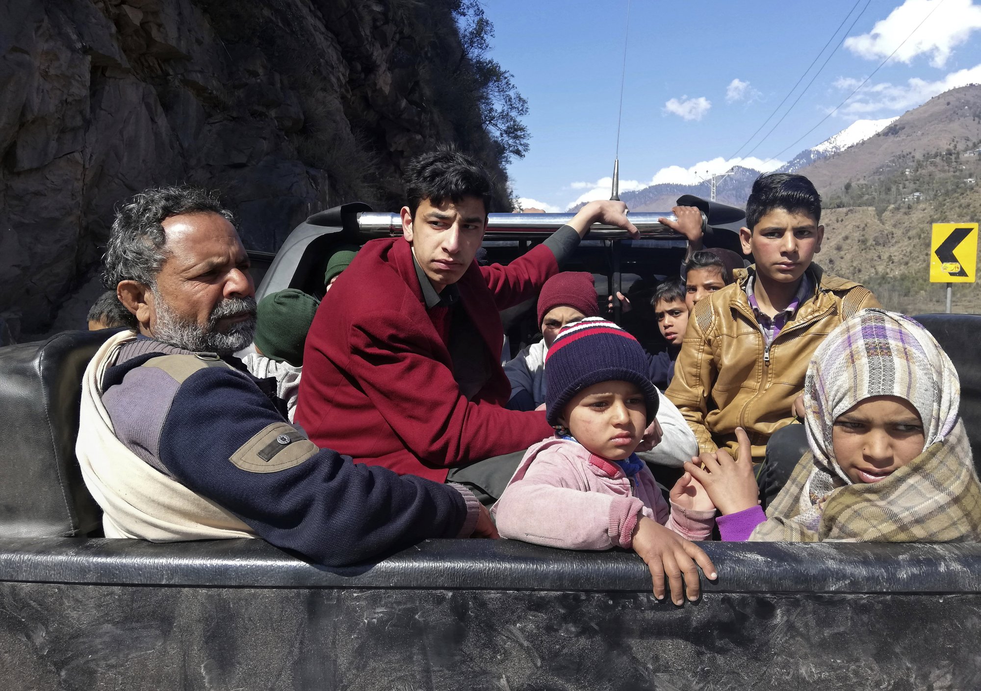 Pakistan, India trade fire in Kashmir; villagers flee homes